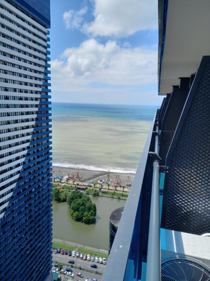 Orbi City Black Sea View Apartment Batumi Ngoại thất bức ảnh