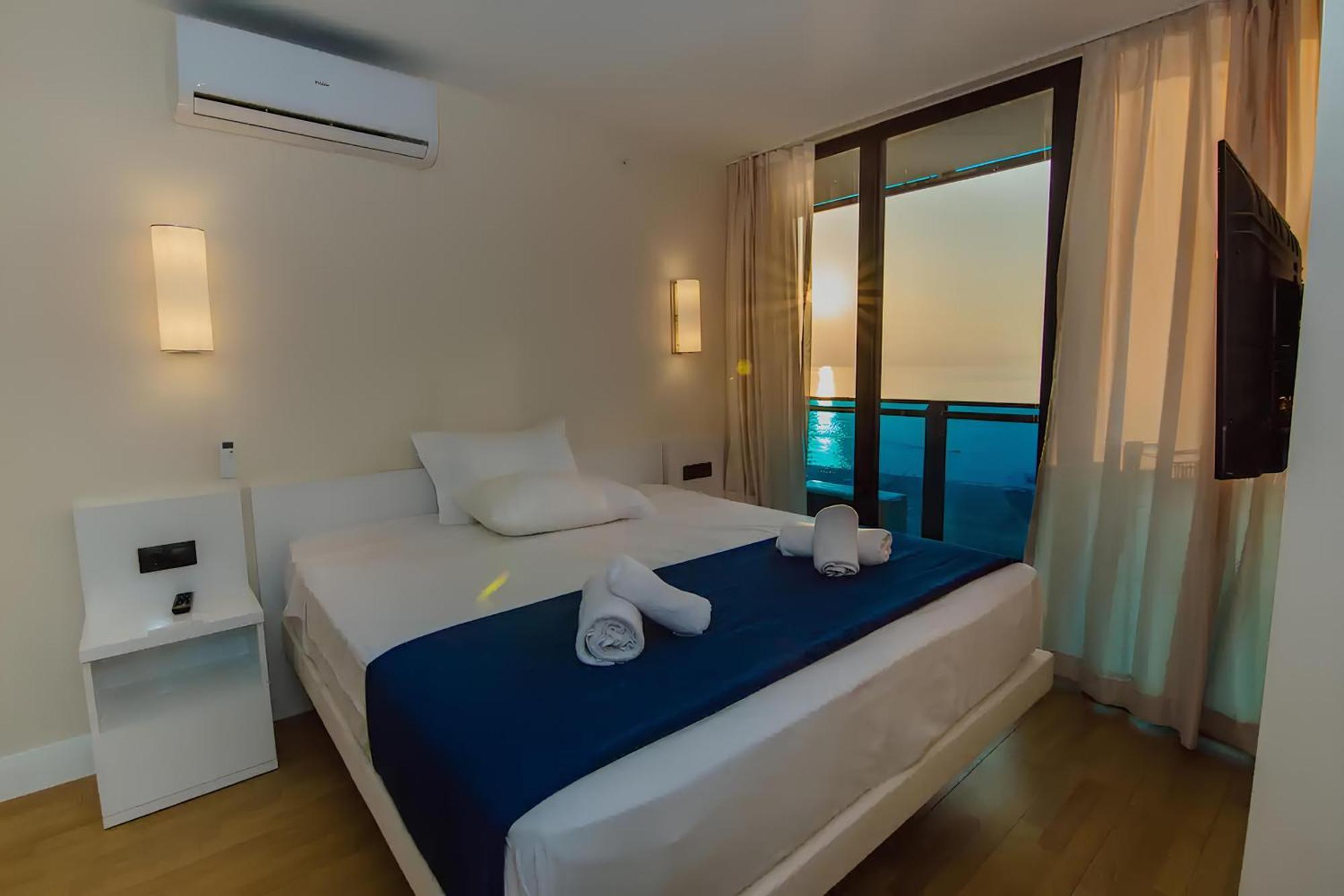 Orbi City Black Sea View Apartment Batumi Ngoại thất bức ảnh